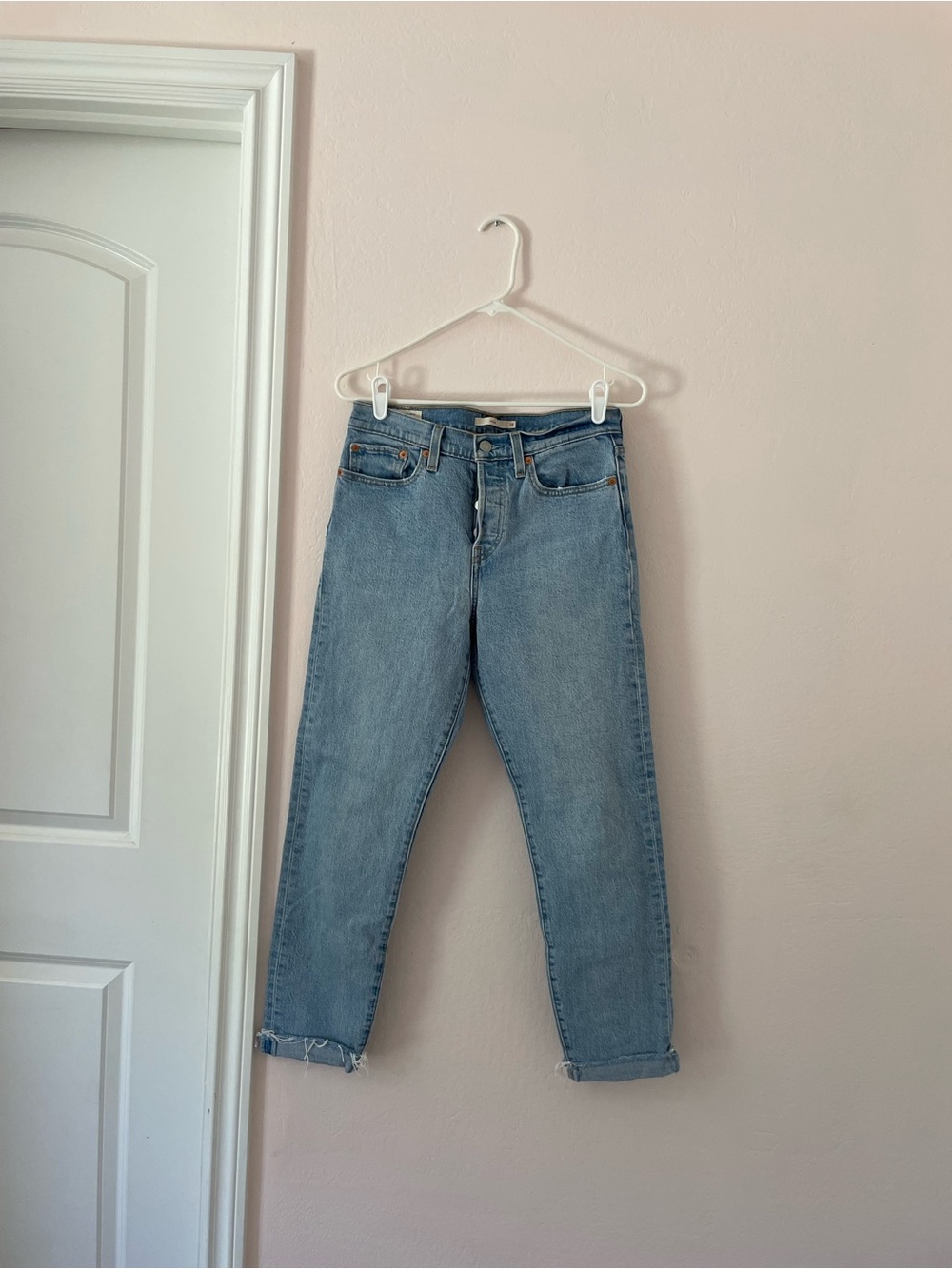 Levi Strauss Women's Light Blue Boyfriend Jeans — Wedgie Relaxed Fit